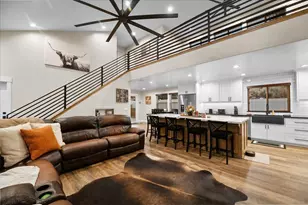 47145 Skyview Dr, Big Bear City, CA 92314 - Photo 29