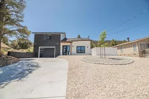 47145 Skyview Dr, Big Bear City, CA 92314 - Photo 9