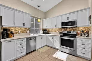 69523 Las Camelias, Cathedral City, CA 92234 - Photo 13
