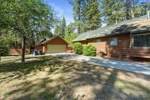 1017 W Rainbow Blvd, Big Bear City, CA 92314 - Photo 35