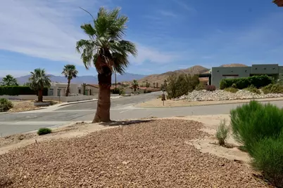 66864 Casa Grande Drive, Desert Hot Springs, CA 92240 - Photo 39