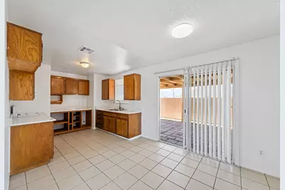 66651 San Rafael Road, Desert Hot Springs, CA 92240 - Photo 11