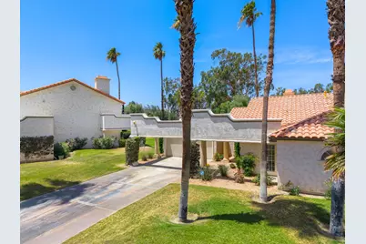 219 Desert Falls Drive E, Palm Desert, CA 92211 - Photo 7