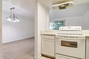32505 Candlewood Dr, Cathedral City, CA 92234 - Photo 15