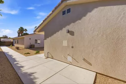 30125 Avenida Juarez, Cathedral City, CA 92234 - Photo 31