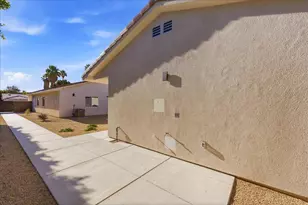 30125 Avenida Juarez, Cathedral City, CA 92234 - Photo 31