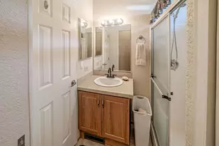 70200 Dillon Road, Desert Hot Springs, CA 92241 - Photo 13