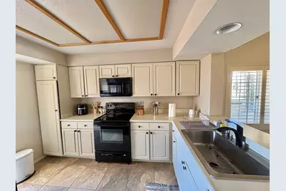 108 Desert Falls Drive E, Palm Desert, CA 92211 - Photo 17