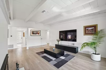 7737 Bellaire Avenue, North Hollywood, CA 91605 - Photo 9