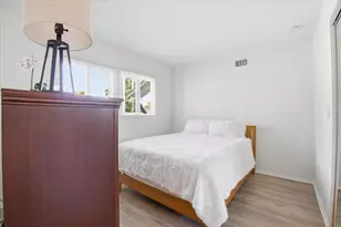 7737 Bellaire Ave, North Hollywood, CA 91605 - Photo 29