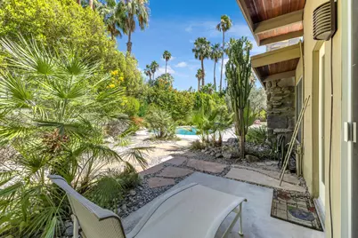 1285 N Via Paraiso, Palm Springs, CA 92262 - Photo 37