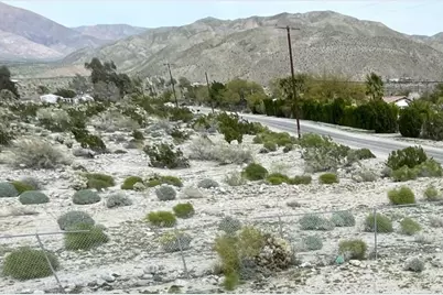 28981 Desert Charm Road, Desert Hot Springs, CA 92241 - Photo 7