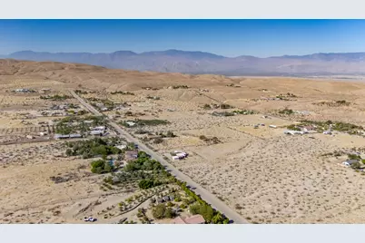 28981 Desert Charm Road, Desert Hot Springs, CA 92241 - Photo 21