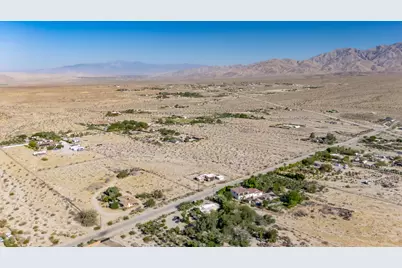 28981 Desert Charm Road, Desert Hot Springs, CA 92241 - Photo 23