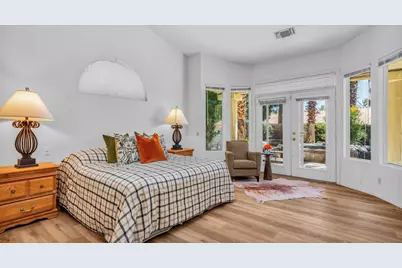402 Cypress Point Drive, Palm Desert, CA 92211 - Photo 19