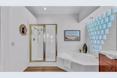 402 Cypress Point Drive, Palm Desert, CA 92211 - Photo 23
