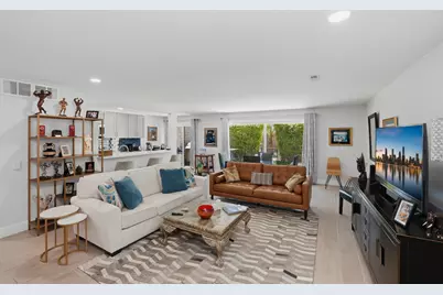 35560 Paseo Circulo E, Cathedral City, CA 92234 - Photo 9