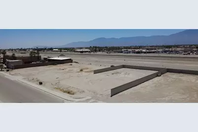 46157 Commerce Street, Indio, CA 92201 - Photo 11