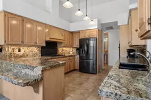 72550 Greenbriar Ln, Palm Desert, CA 92260 - Photo 3