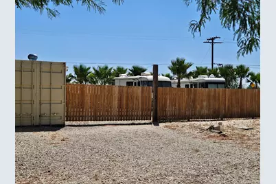 2872 Crystal Lake Avenue, Thermal, CA 92274 - Photo 31