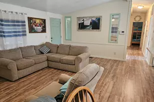 2872 Crystal Lake Ave, Thermal, CA 92274 - Photo 11