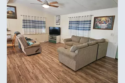 2872 Crystal Lake Avenue, Thermal, CA 92274 - Photo 3