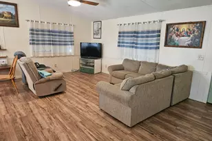 2872 Crystal Lake Ave, Thermal, CA 92274 - Photo 3