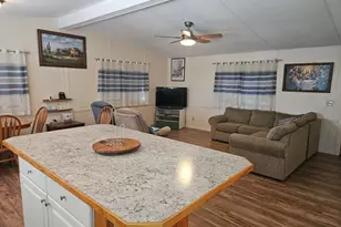 2872 Crystal Lake Ave, Thermal, CA 92274 - Photo 7