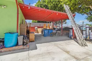 2930 W Florence Ave, Los Angeles, CA 90043 - Photo 19