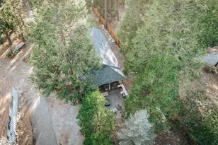 25755 Alderwood St, Idyllwild, CA 92549 - Photo 3