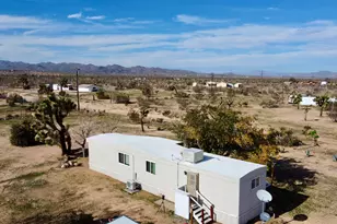57775 Junipero Trail, Yucca Valley, CA 92284 - Photo 17