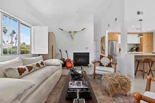 1055 E Louise Dr, Palm Springs, CA 92262 - Photo 9