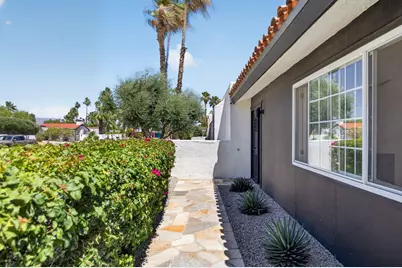 1055 E Louise Drive, Palm Springs, CA 92262 - Photo 5