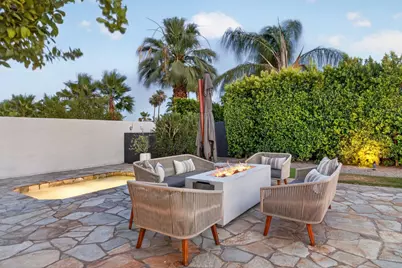 1055 E Louise Drive, Palm Springs, CA 92262 - Photo 47