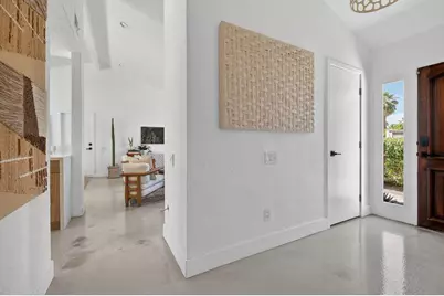 1055 E Louise Drive, Palm Springs, CA 92262 - Photo 13