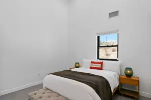 7664 Shafter Ave, Yucca Valley, CA 92284 - Photo 17