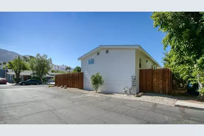 102 Fondulac Street, Palm Springs, CA 92264 - Photo 25