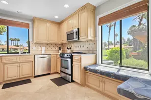 26 Majorca Dr, Rancho Mirage, CA 92270 - Photo 7