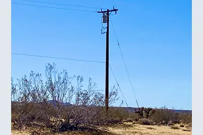 407 California Avenue, Joshua Tree, CA 92252 - Photo 3