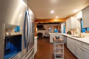 644 Cedar Ln, Twin Peaks, CA 92391 - Photo 21