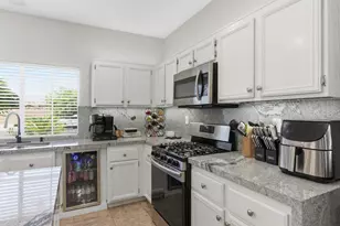 83225 Greenbrier Dr, Indio, CA 92203 - Photo 11
