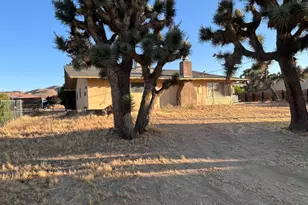 57986 Joshua Ln, Yucca Valley, CA 92284 - Photo 35