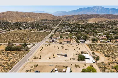 10860 Juniper Avenue, Morongo Valley, CA 92256 - Photo 21