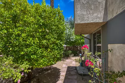 1190 Sunflower Lane, Palm Springs, CA 92262 - Photo 19