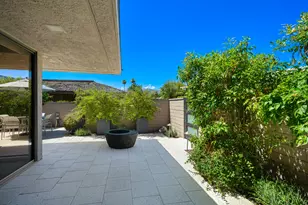 7 Dartmouth Dr, Rancho Mirage, CA 92270 - Photo 31