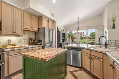 76770 Minaret Way, Palm Desert, CA 92211 - Photo 23