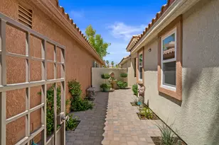 76770 Minaret Way, Palm Desert, CA 92211 - Photo 3