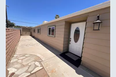 32770 Saint Andrews Drive, Thousand Palms, CA 92276 - Photo 5