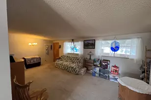 69290 Parkside Dr, Desert Hot Springs, CA 92241 - Photo 9