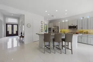 36386 Dali Dr, Cathedral City, CA 92234 - Photo 13